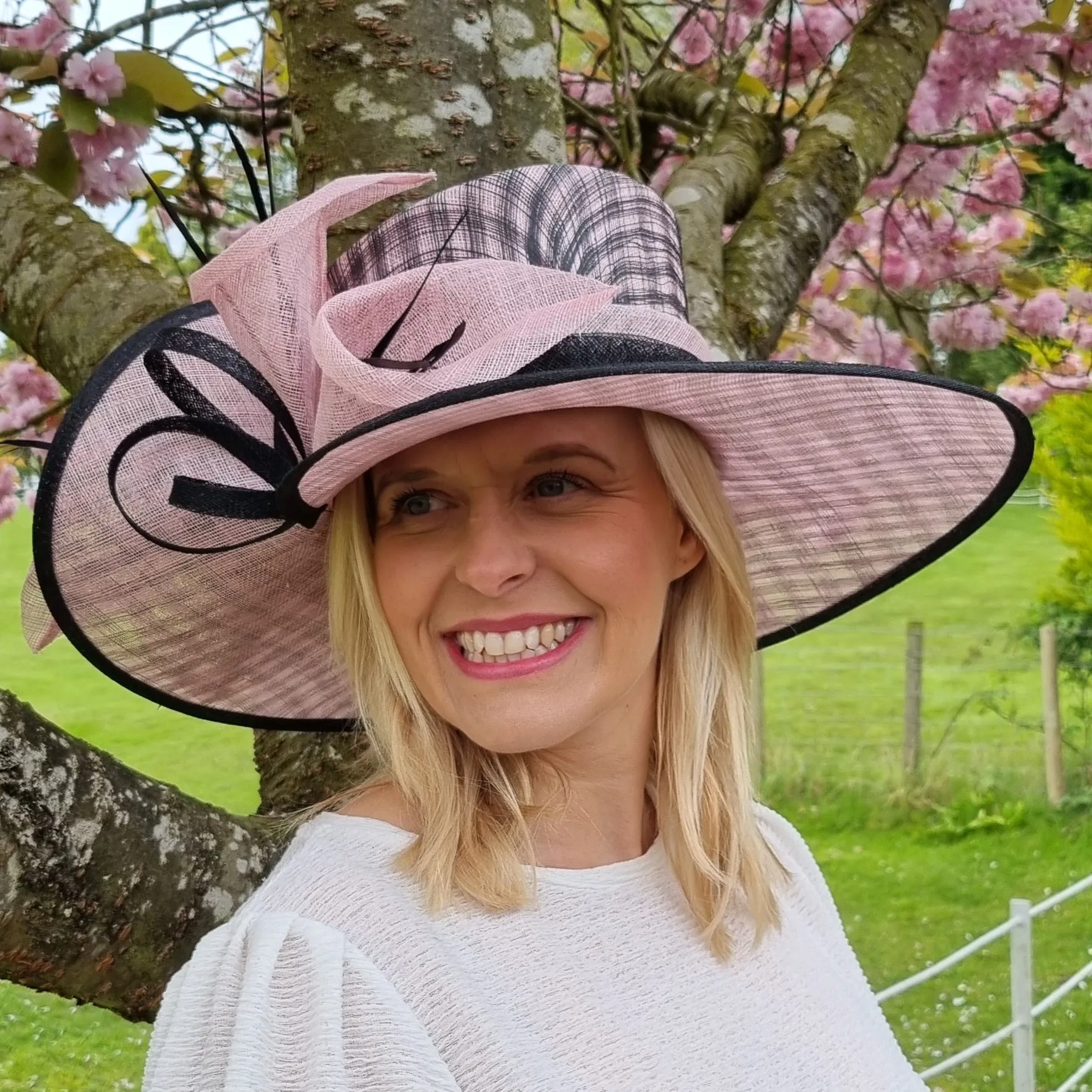 Boardmans Sienna Windowpane Sinamay Hat In Pink/Black