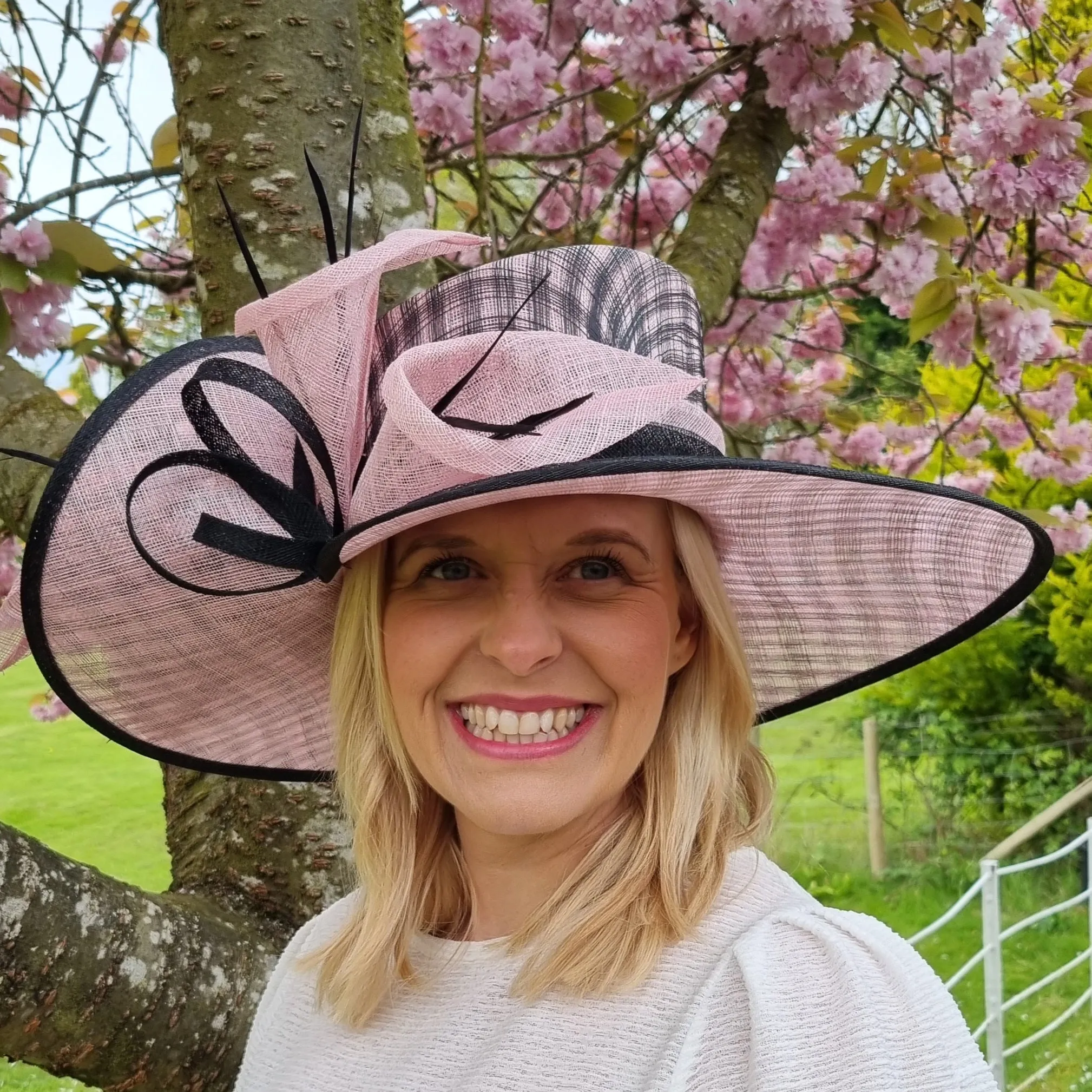 Boardmans Sienna Windowpane Sinamay Hat In Pink/Black