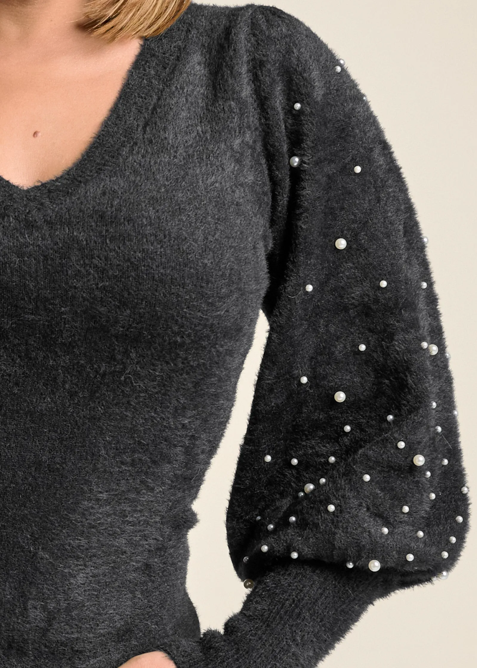 Cozy Bubble Sleeve Sweaters With Pearls - Black