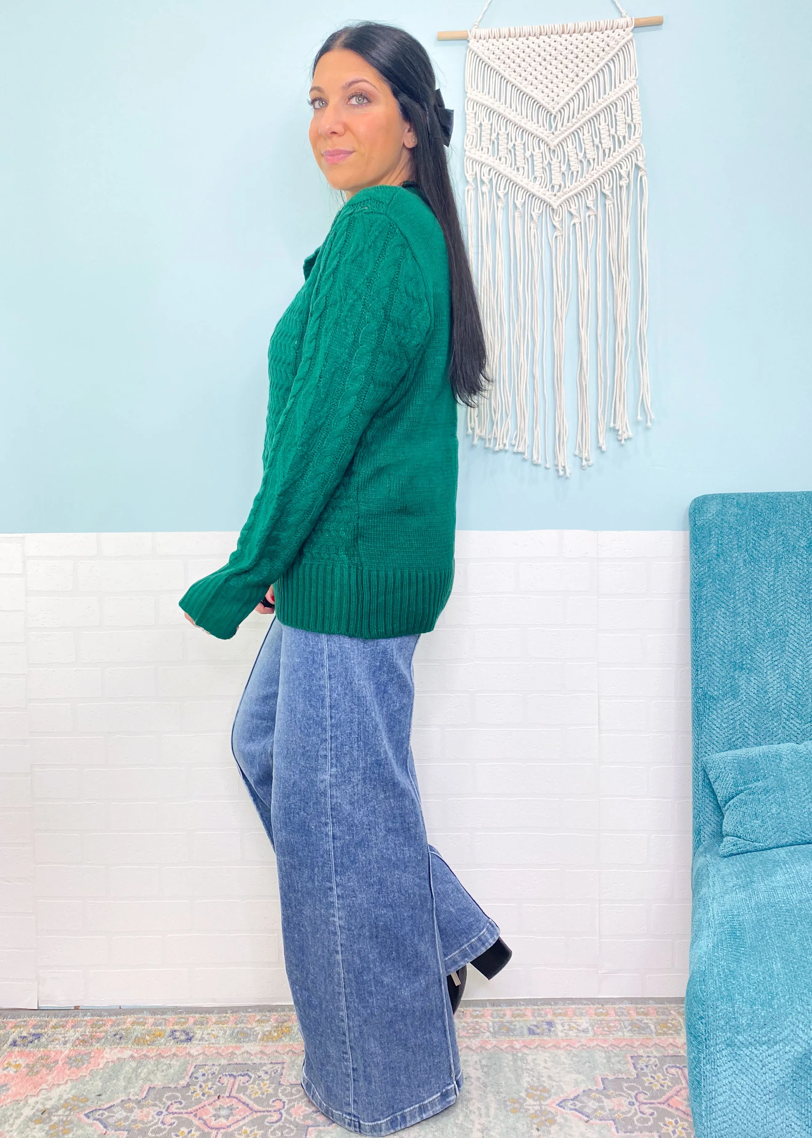 'Prancer' Hunter Green Notch V-Neck Oversized Cable Knit Sweater