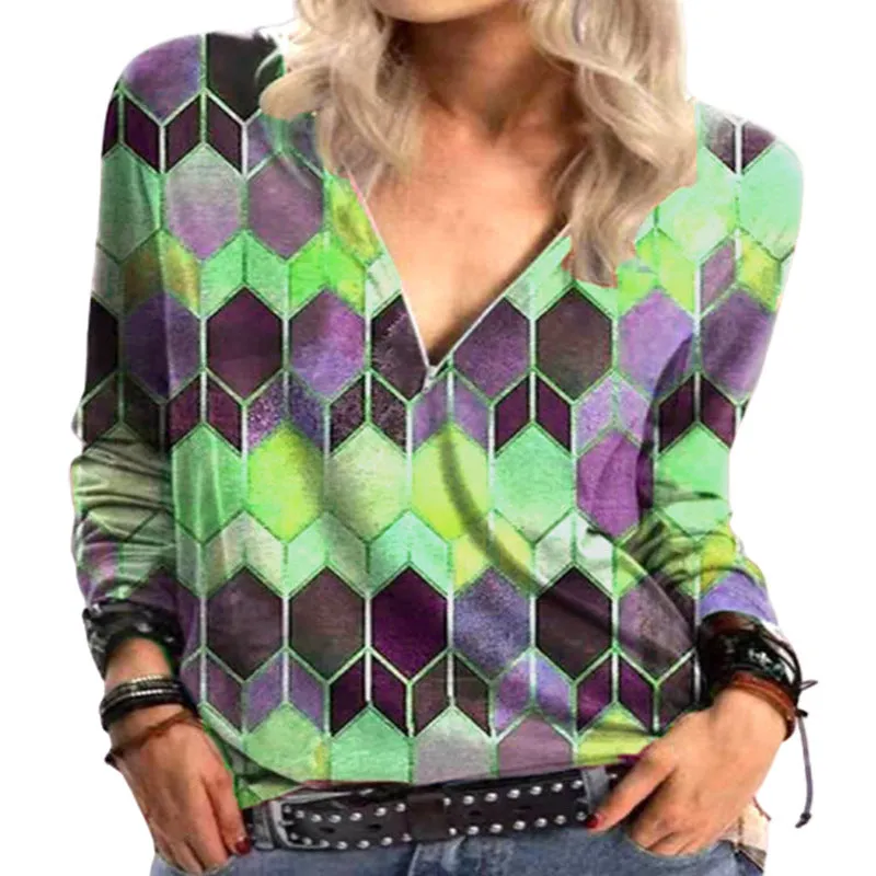 Printed loose V-neck long-sleeved t-shirt