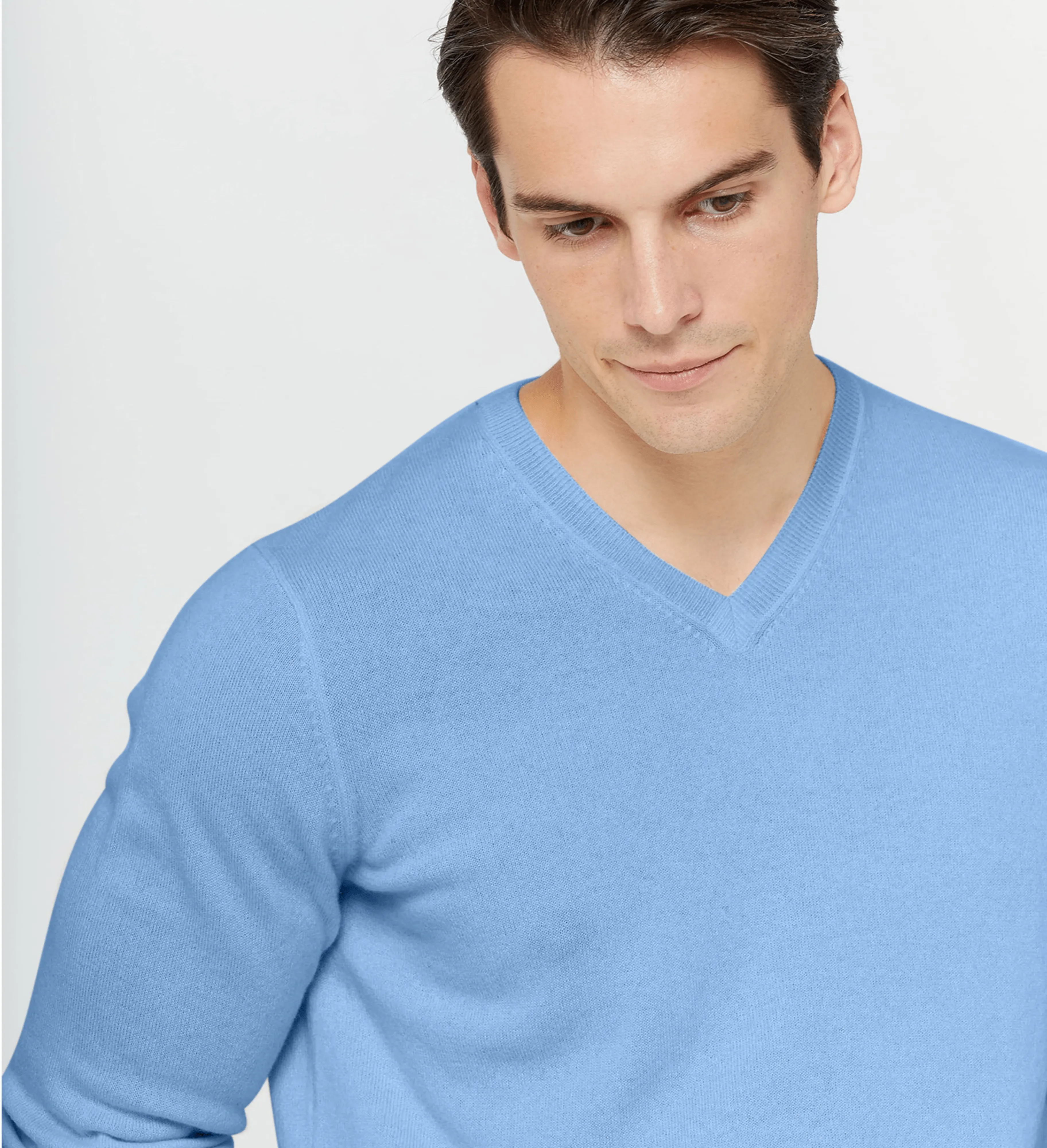 The Men's Basic V-Neck Cashmere Sweater